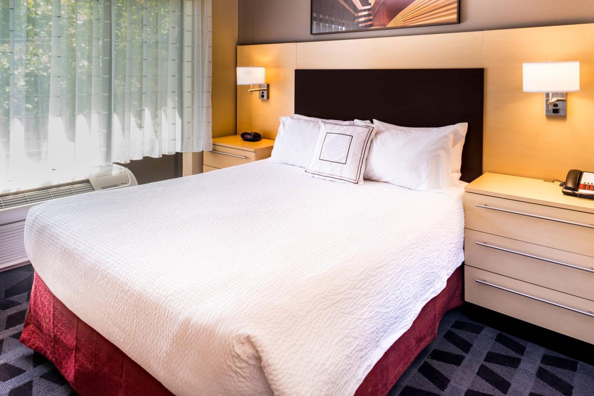 Towneplace Suites Хънтингтън Екстериор снимка