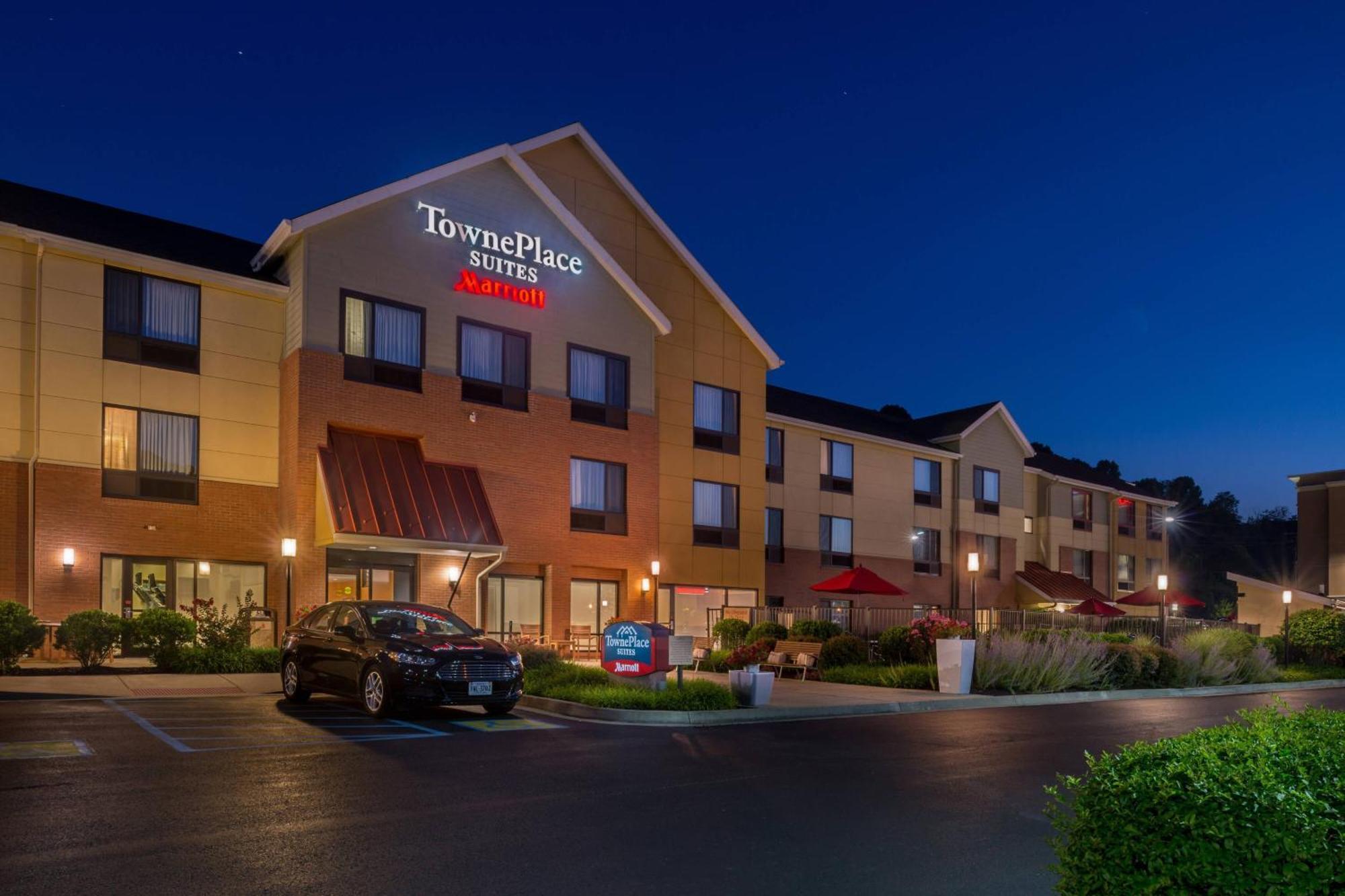 Towneplace Suites Хънтингтън Екстериор снимка